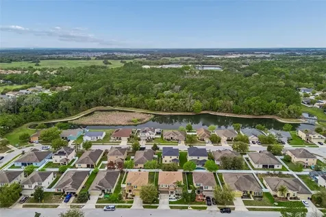 6105 Merrifield Drive Zephyrhills FL 33541