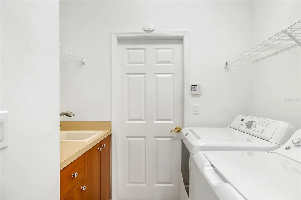 7418 Monte Verde Sarasota FL 34238