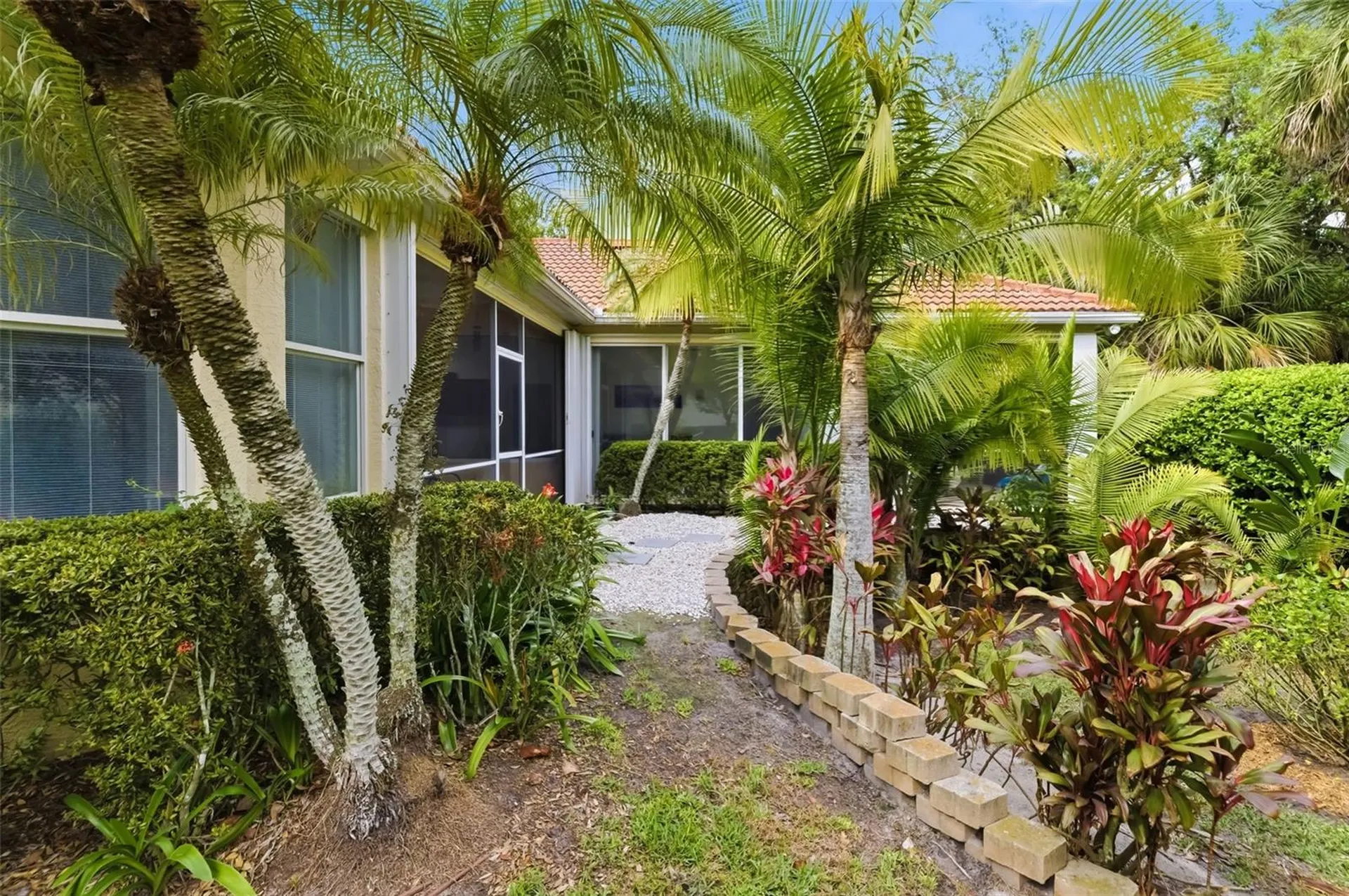 7418 Monte Verde Sarasota FL 34238