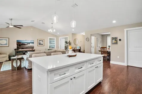 206 Shannon Lane Lady Lake FL 32159