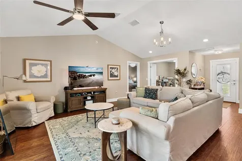 206 Shannon Lane Lady Lake FL 32159
