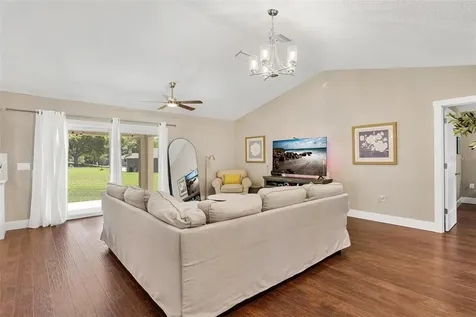 206 Shannon Lane Lady Lake FL 32159