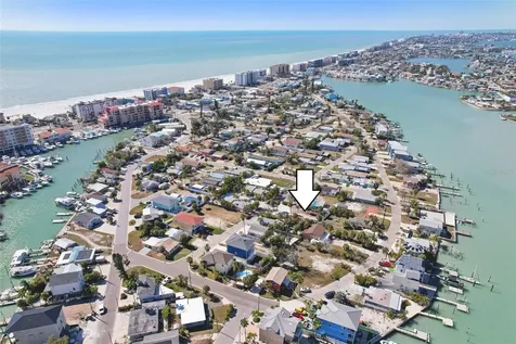 13135 4th Street E Madeira Beach FL 33708