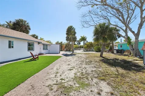 13135 4th Street E Madeira Beach FL 33708