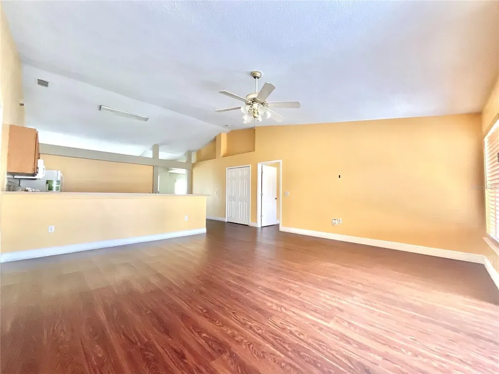 352 Clermont Drive Kissimmee FL 34759