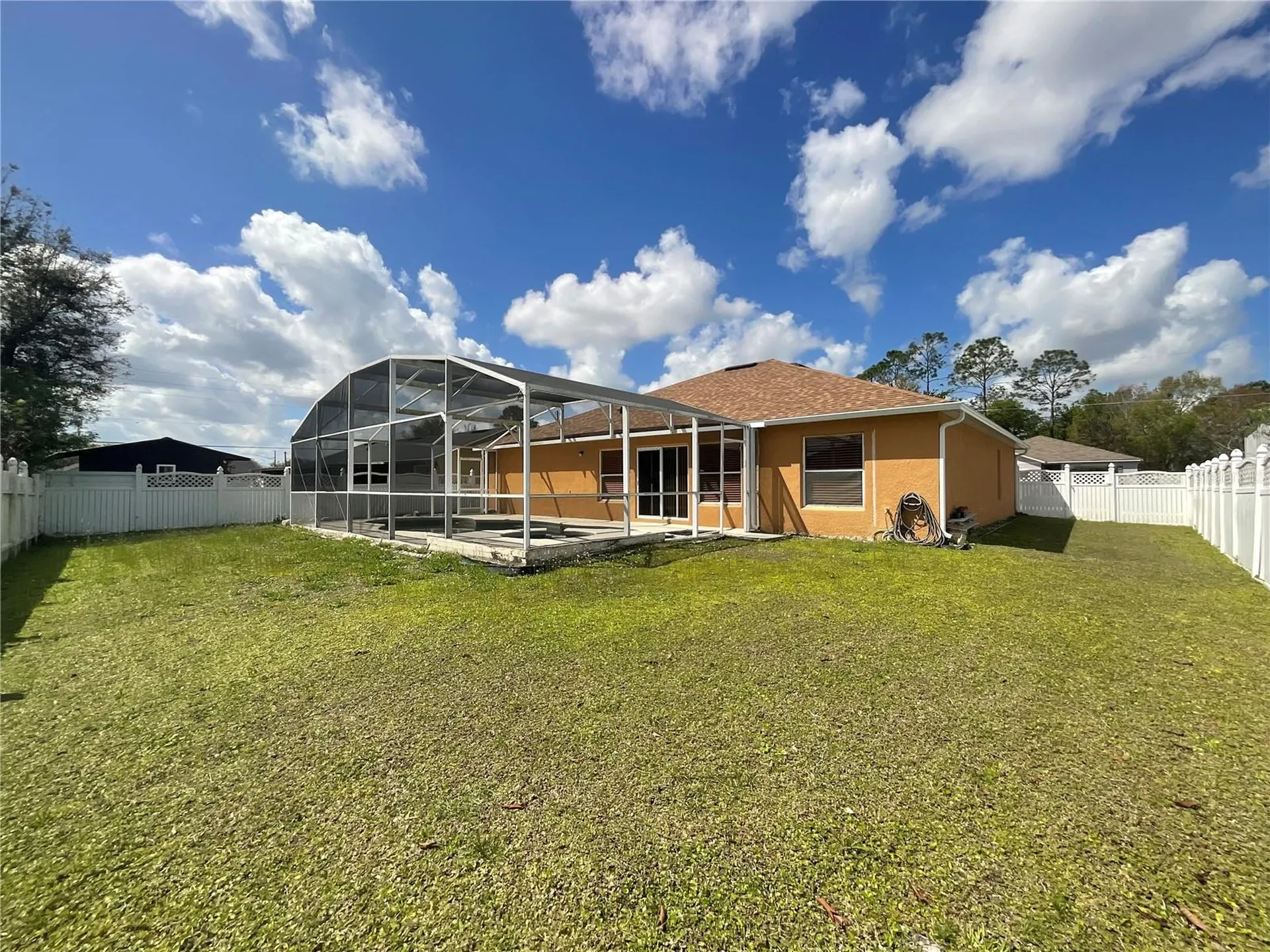 352 Clermont Drive Kissimmee FL 34759