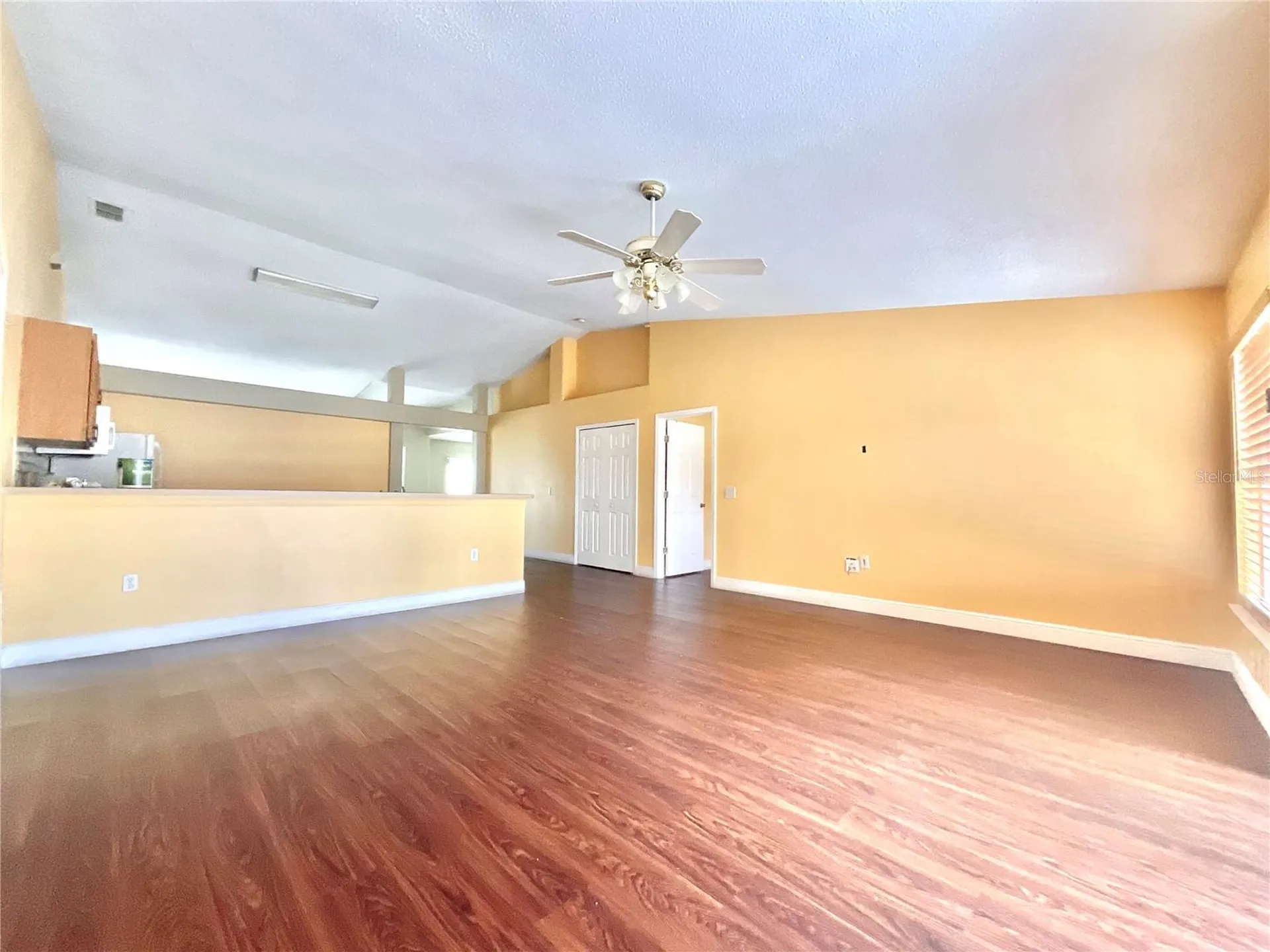 352 Clermont Drive Kissimmee FL 34759