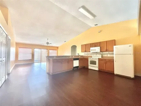 352 Clermont Drive Kissimmee FL 34759