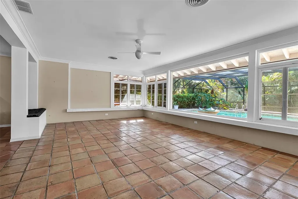 1714 South Drive Sarasota FL 34239