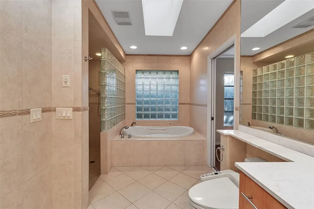 1714 South Drive Sarasota FL 34239