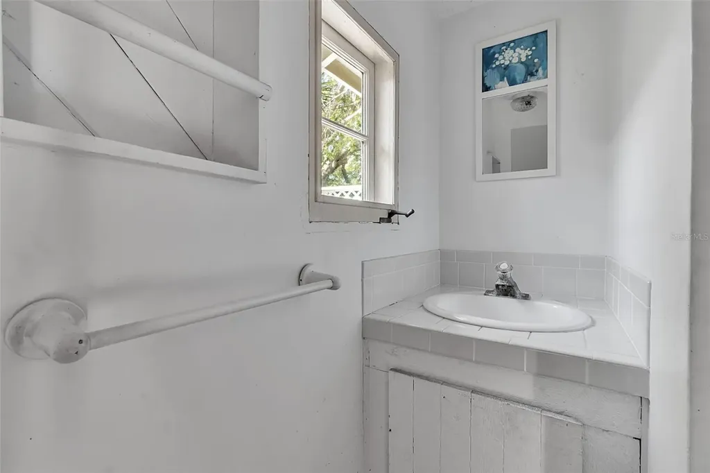 1714 South Drive Sarasota FL 34239