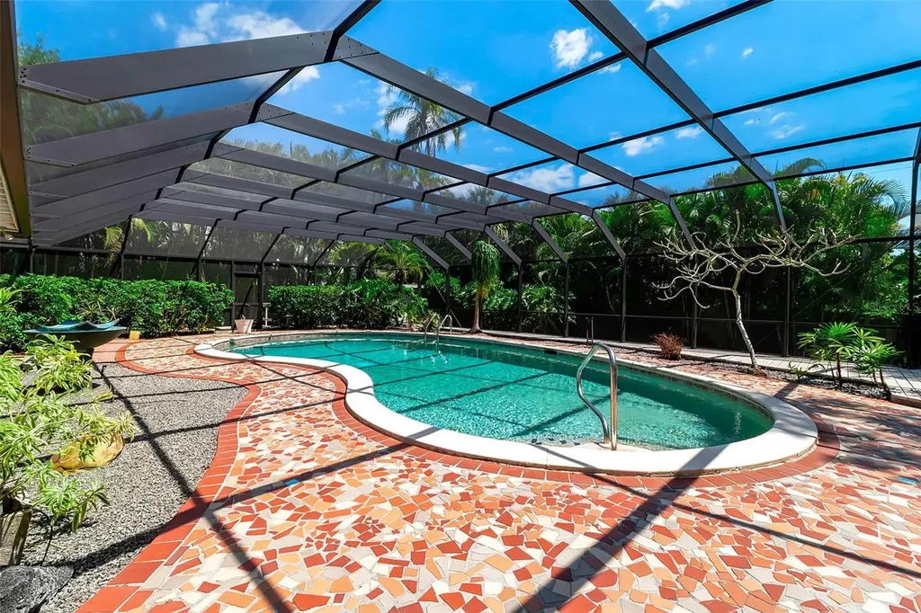 1714 South Drive Sarasota FL 34239