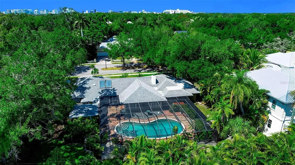 1714 South Drive Sarasota FL 34239