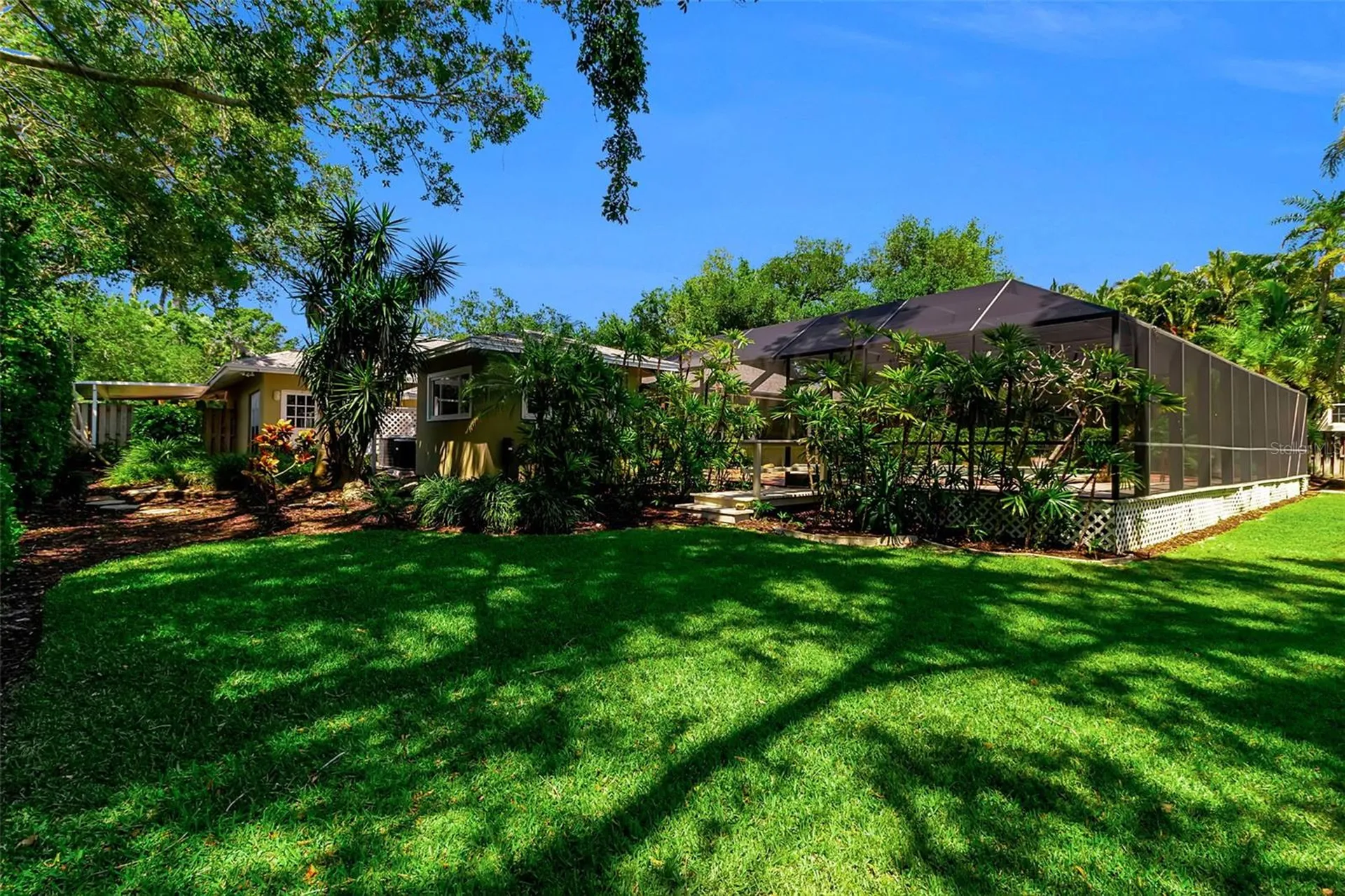 1714 South Drive Sarasota FL 34239