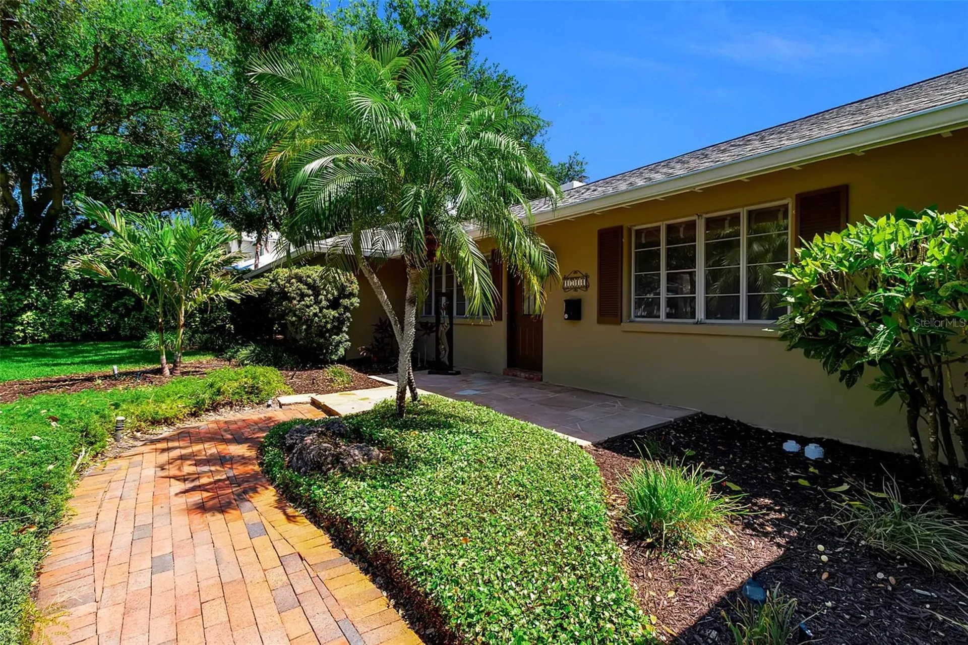 1714 South Drive Sarasota FL 34239