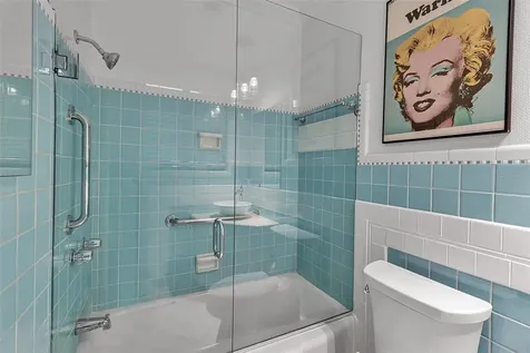 1714 South Drive Sarasota FL 34239