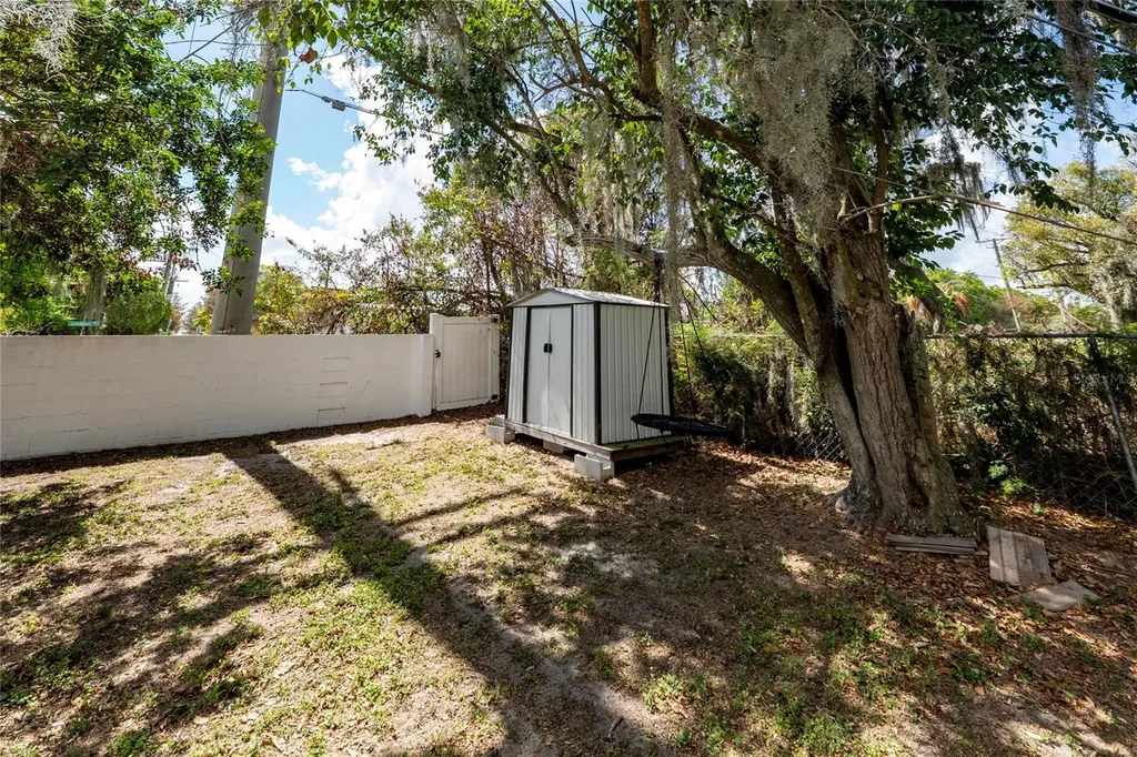 1727 Sandalwood Circle SW Winter Haven FL 33880