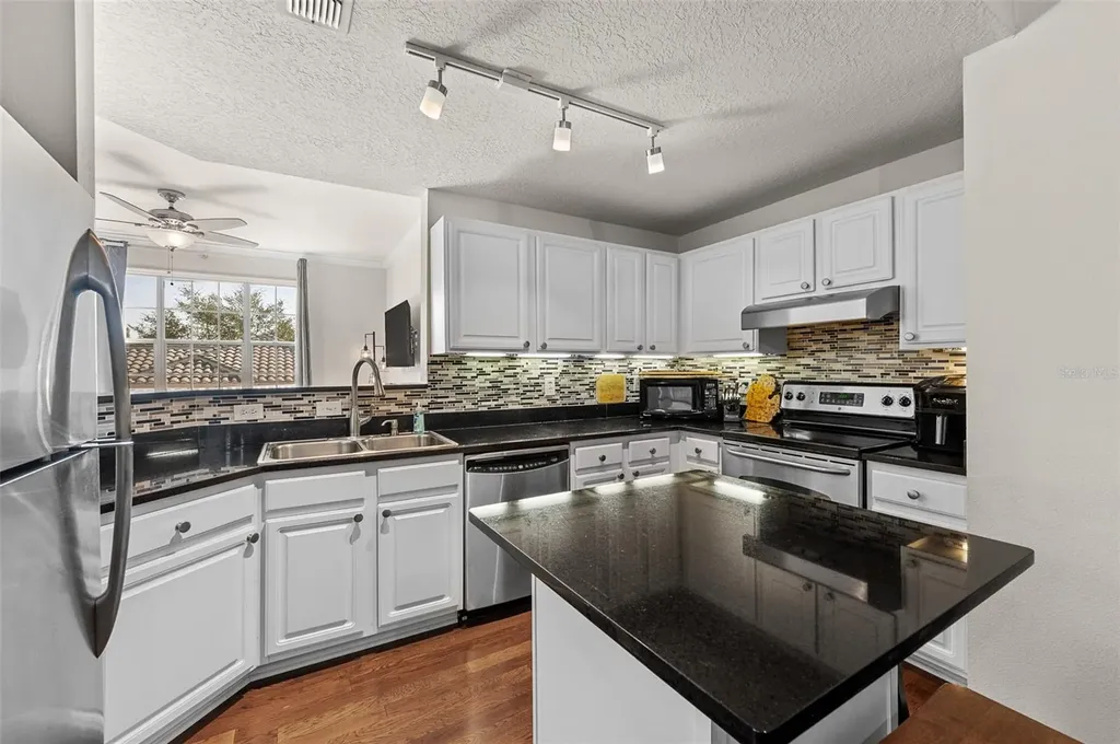 501 Knights Run Avenue Tampa FL 33602