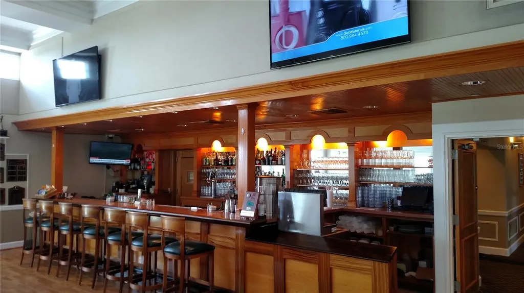 629 Back Nine Drive Venice FL 34285