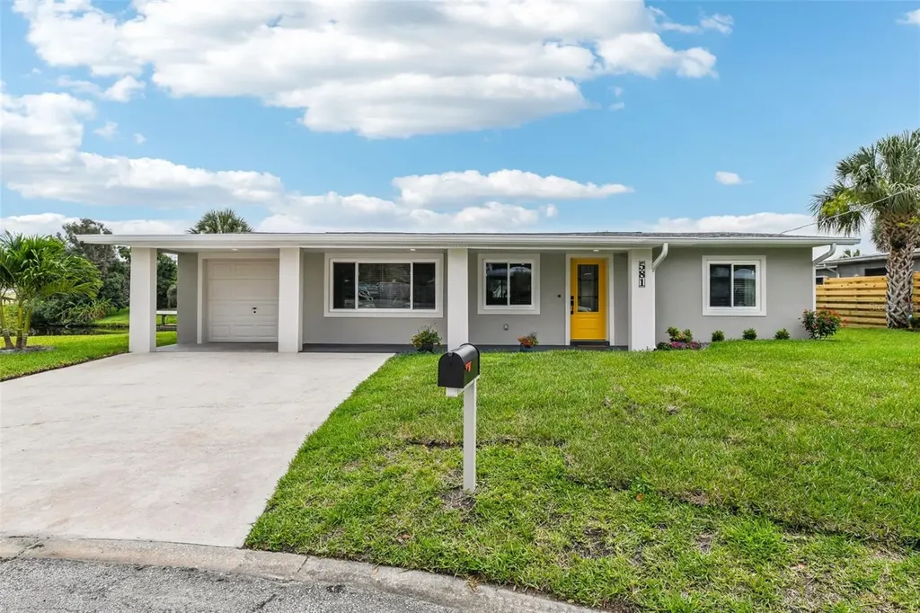 581 Hillside Court Melbourne FL 32935