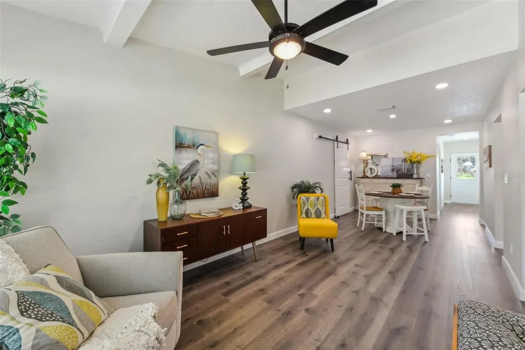 581 Hillside Court Melbourne FL 32935