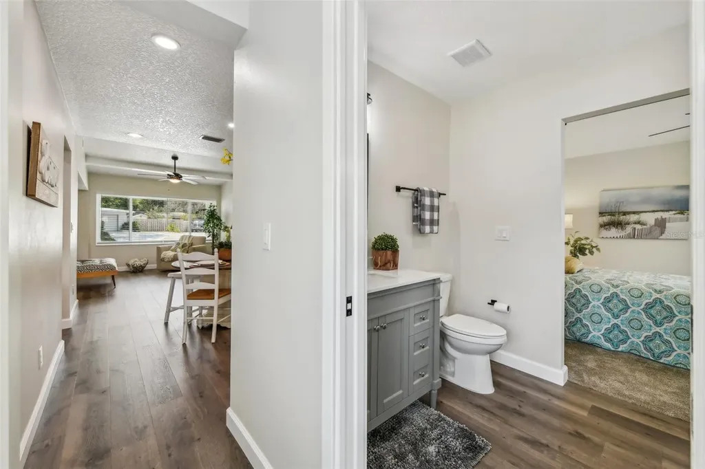581 Hillside Court Melbourne FL 32935