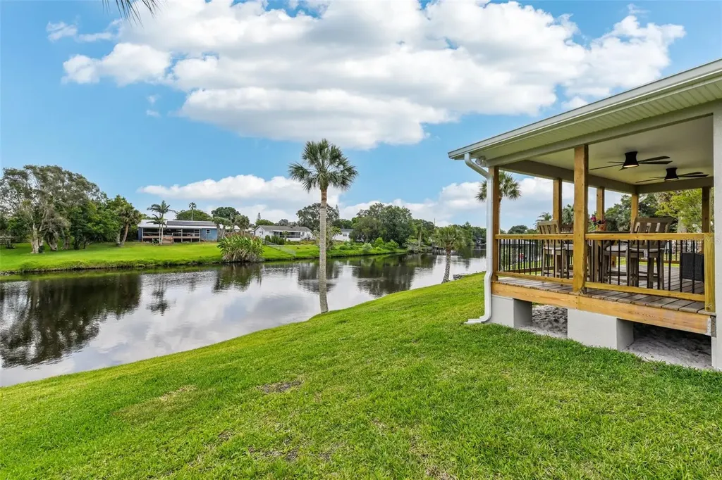 581 Hillside Court Melbourne FL 32935