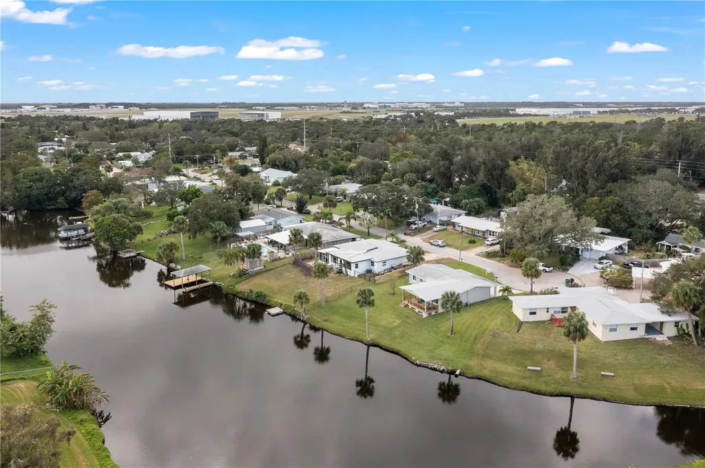 581 Hillside Court Melbourne FL 32935