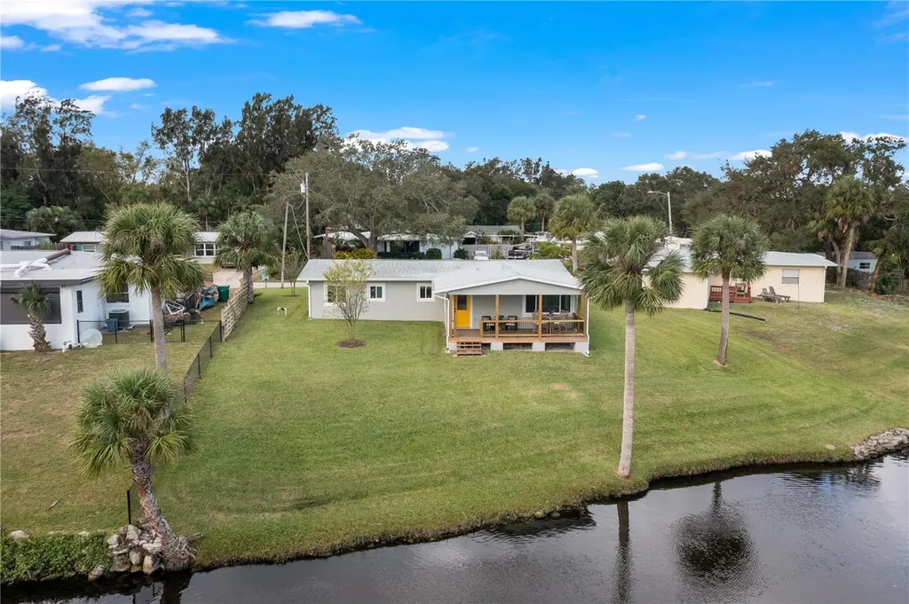 581 Hillside Court Melbourne FL 32935