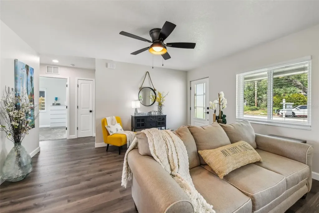 581 Hillside Court Melbourne FL 32935