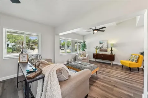 581 Hillside Court Melbourne FL 32935