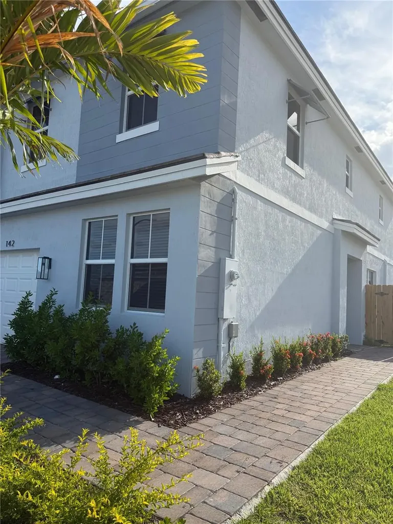 142 NE 14th Terrace Homestead FL 33033