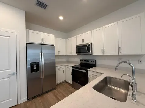 142 NE 14th Terrace Homestead FL 33033