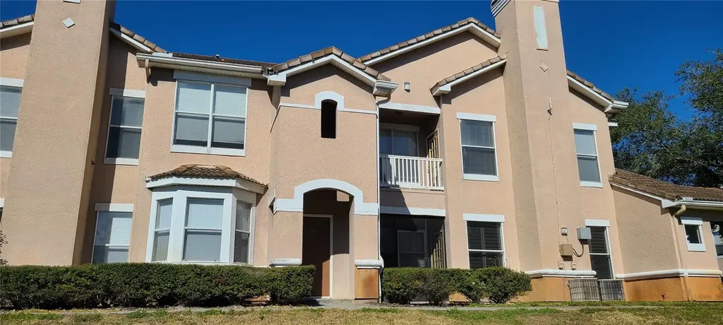 17902 Villa Creek Drive Tampa FL 33647