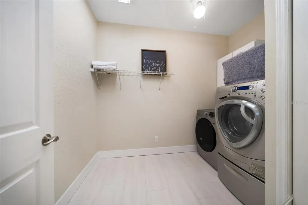 8685 E Bay Drive Treasure Island FL 33706
