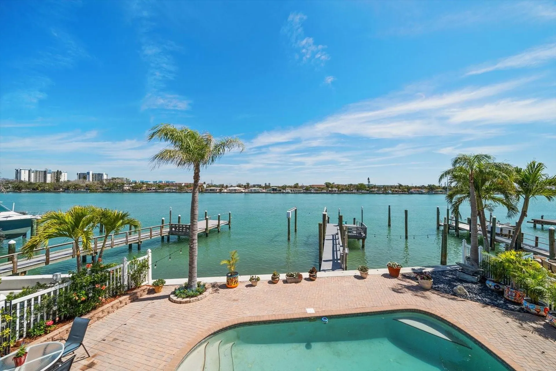8685 E Bay Drive Treasure Island FL 33706