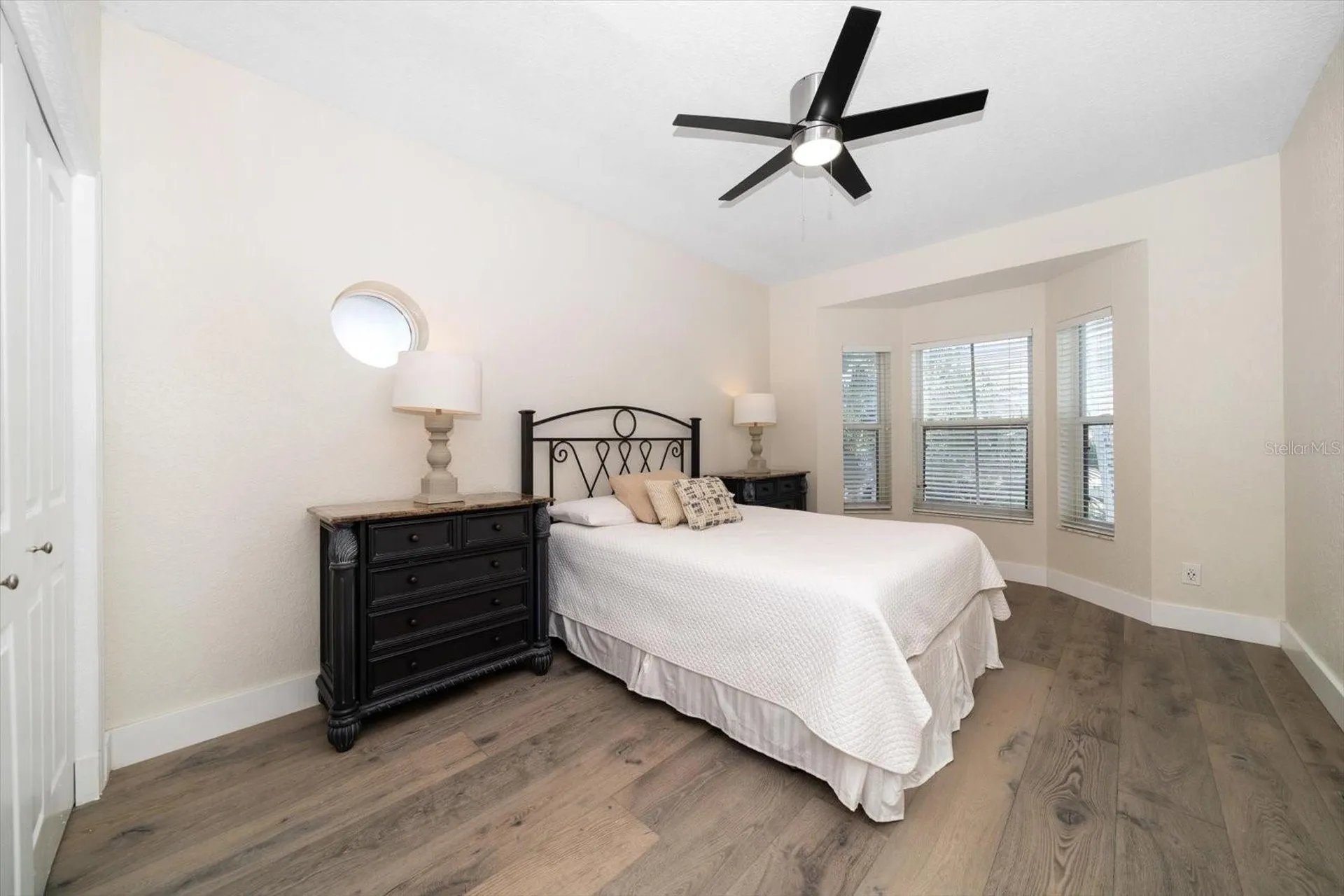 8685 E Bay Drive Treasure Island FL 33706