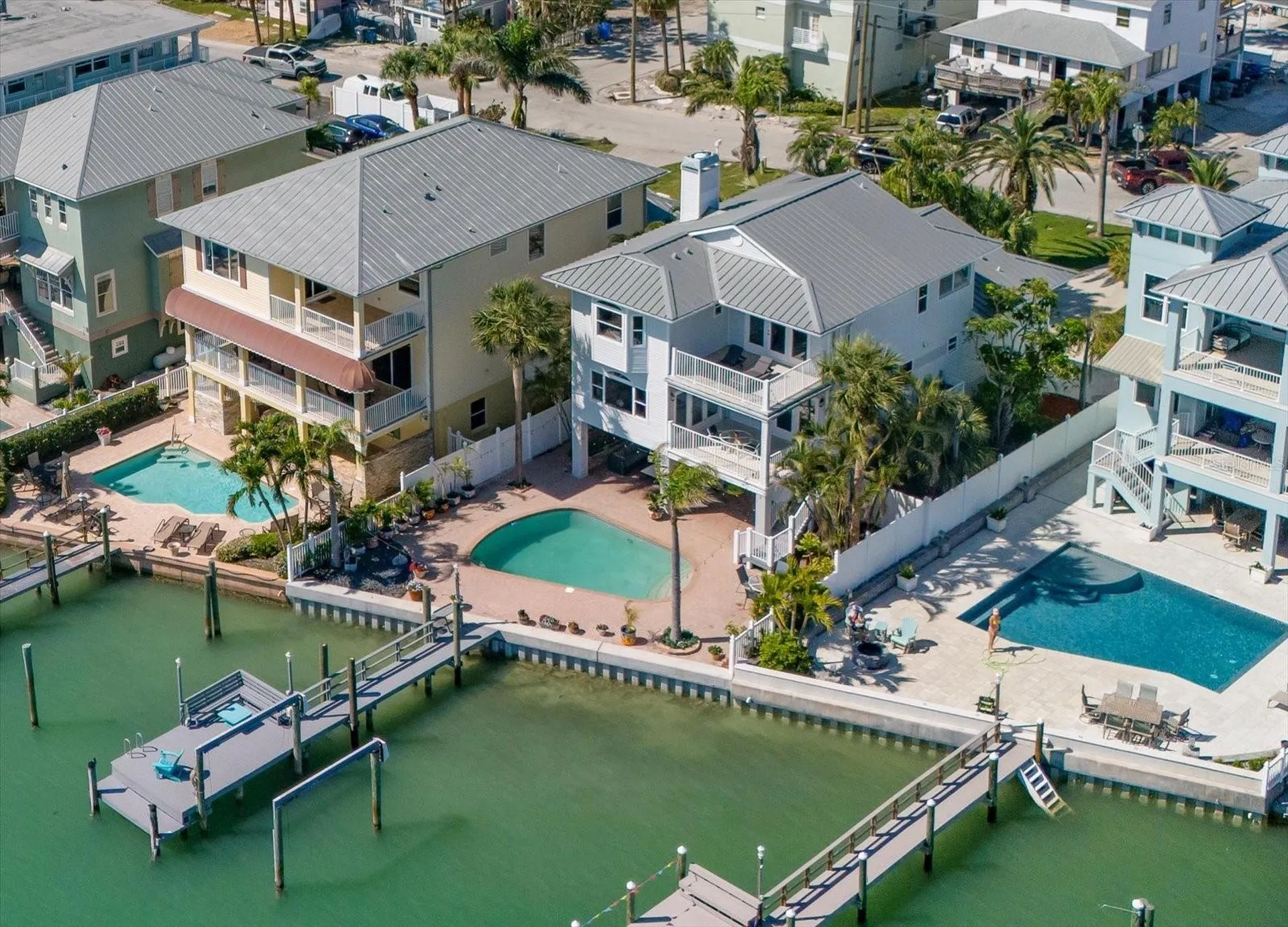 8685 E Bay Drive Treasure Island FL 33706