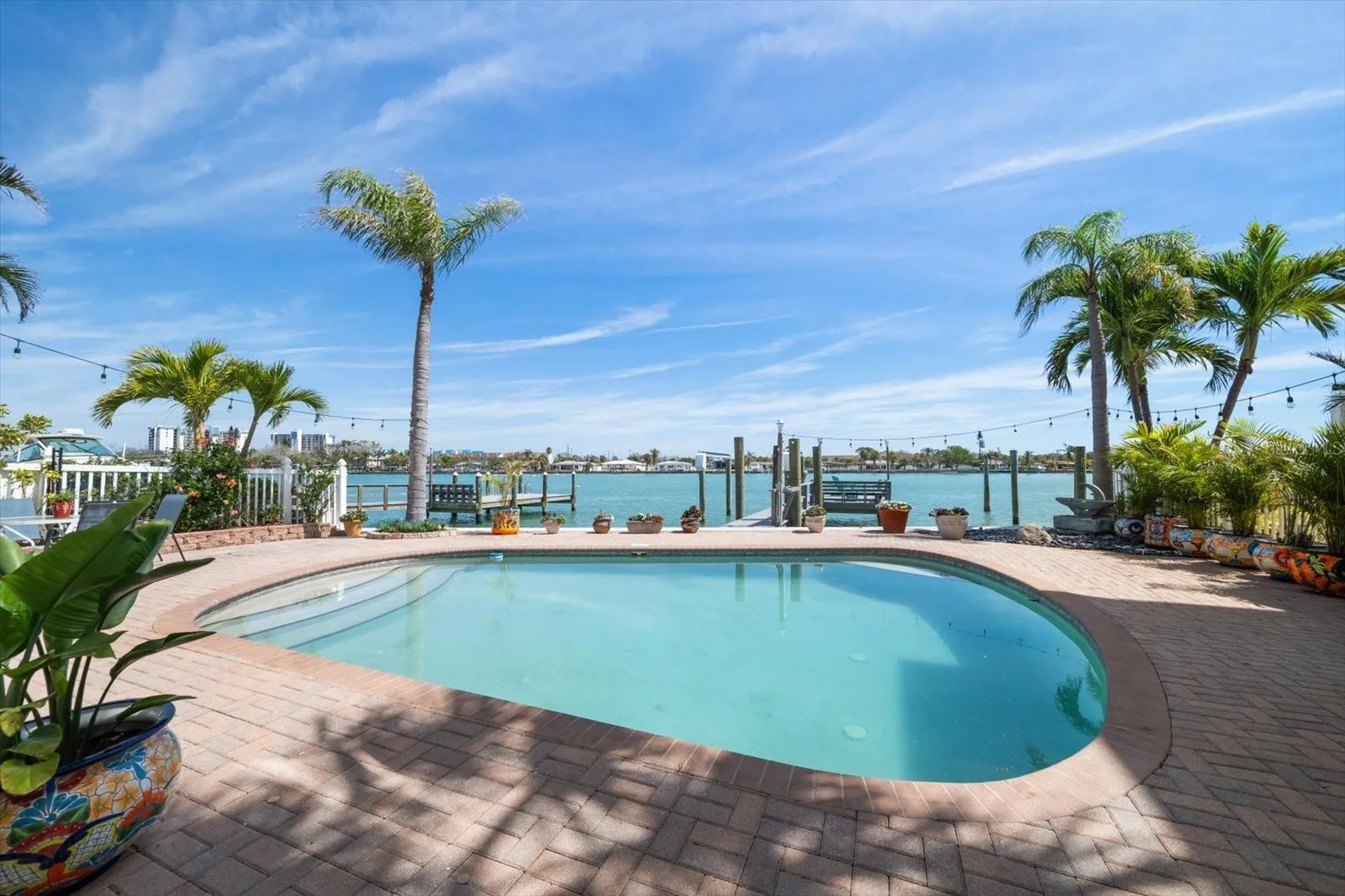 8685 E Bay Drive Treasure Island FL 33706