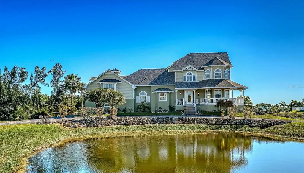 925 Bayshore Drive Terra Ceia FL 34250