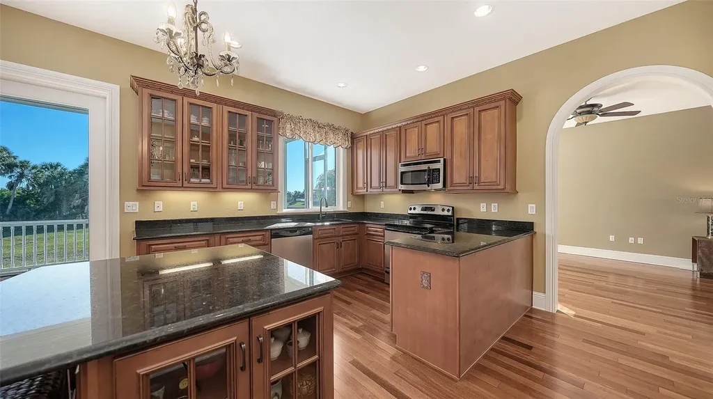 925 Bayshore Drive Terra Ceia FL 34250