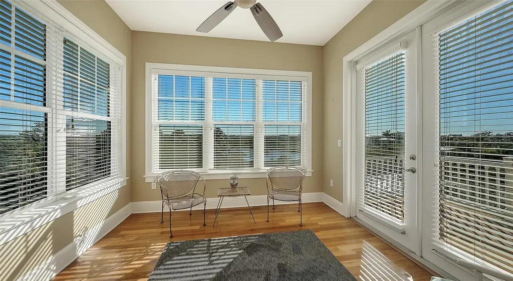 925 Bayshore Drive Terra Ceia FL 34250