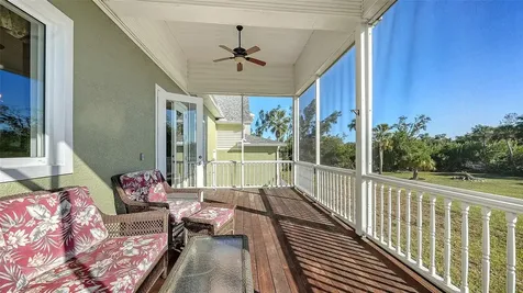 925 Bayshore Drive Terra Ceia FL 34250