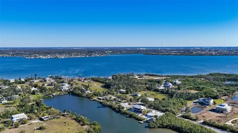 925 Bayshore Drive Terra Ceia FL 34250
