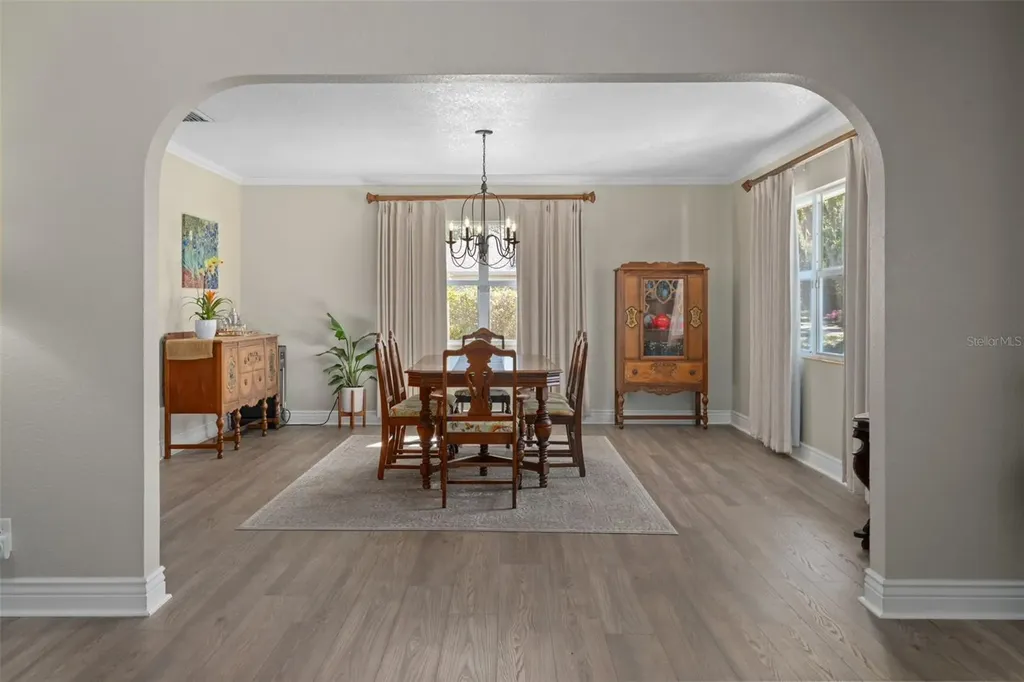 502 3rd Avenue SE Ruskin FL 33570