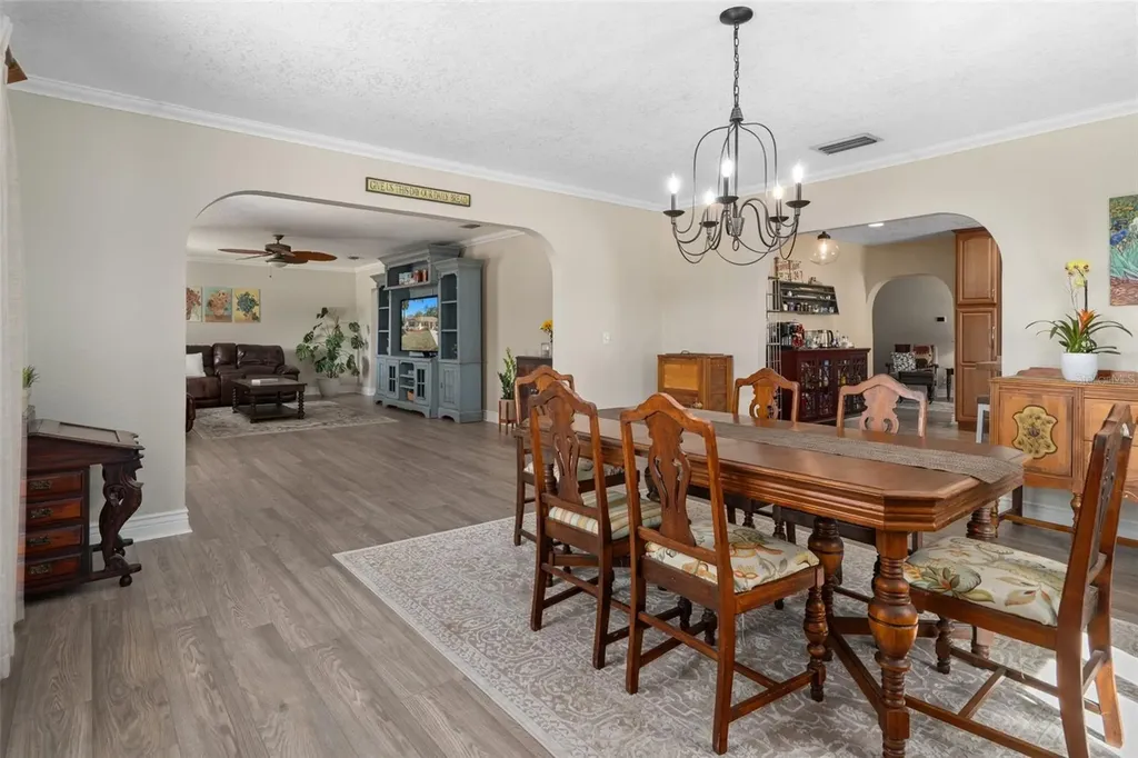 502 3rd Avenue SE Ruskin FL 33570