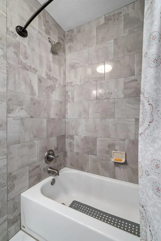 502 3rd Avenue SE Ruskin FL 33570