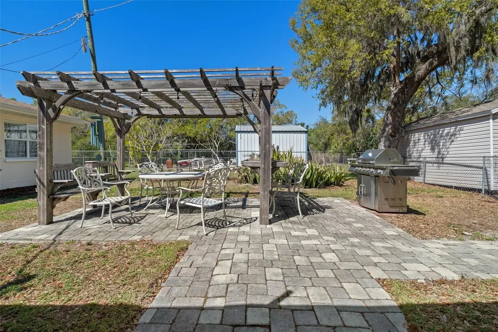 502 3rd Avenue SE Ruskin FL 33570