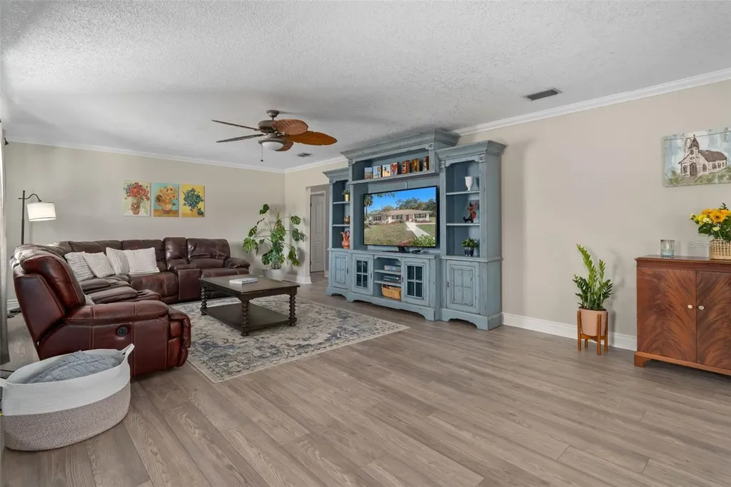 502 3rd Avenue SE Ruskin FL 33570