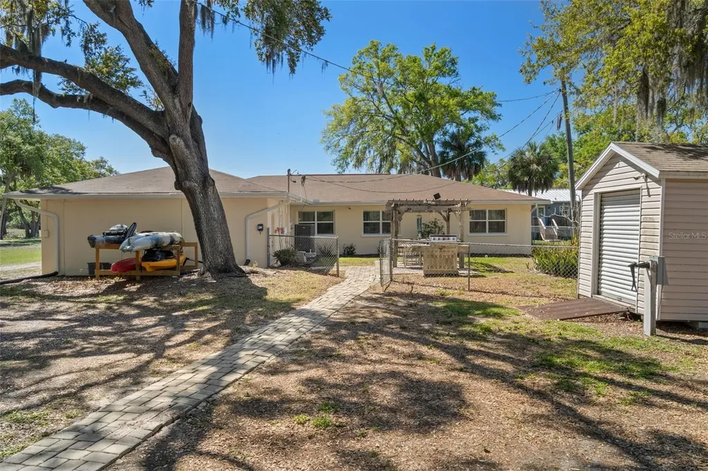 502 3rd Avenue SE Ruskin FL 33570